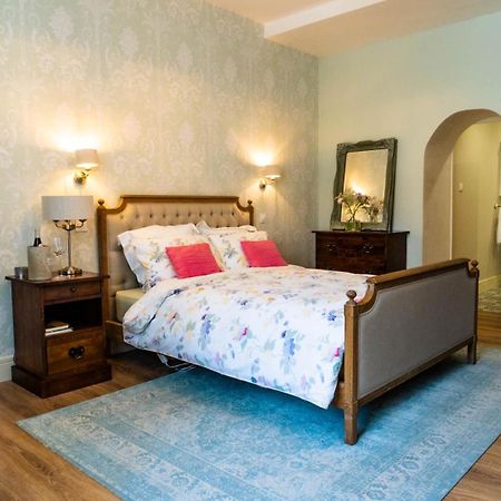 Logis De Tirac Bed & Breakfast Lorignac Екстериор снимка