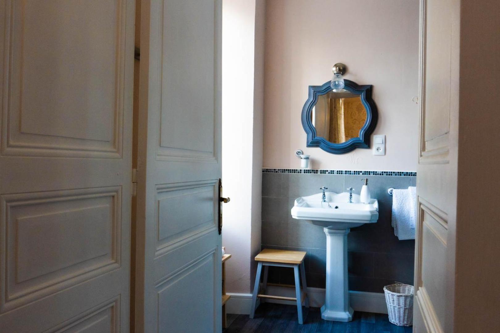 Logis De Tirac Bed & Breakfast Lorignac Екстериор снимка